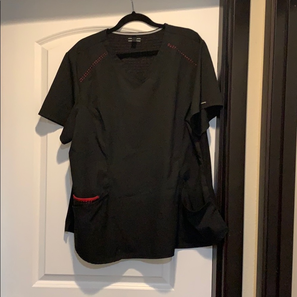 Elle black and red scrub top